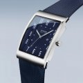 Blue solar powered quartz watch Collection Printemps-Eté Bering