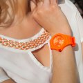 Orange silicone watch with sunray dial - Size Medium Collection Printemps-Eté Ice-Watch