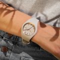 Grey ladies quartz watch Collection Automne-Hiver Ice-Watch
