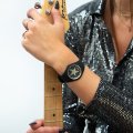 Black and gold ladies quartz watch with star dial Collection Automne-Hiver Ice-Watch