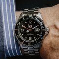 Black & Steel Fashion Watch Size Medium Collection Printemps-Eté Ice-Watch